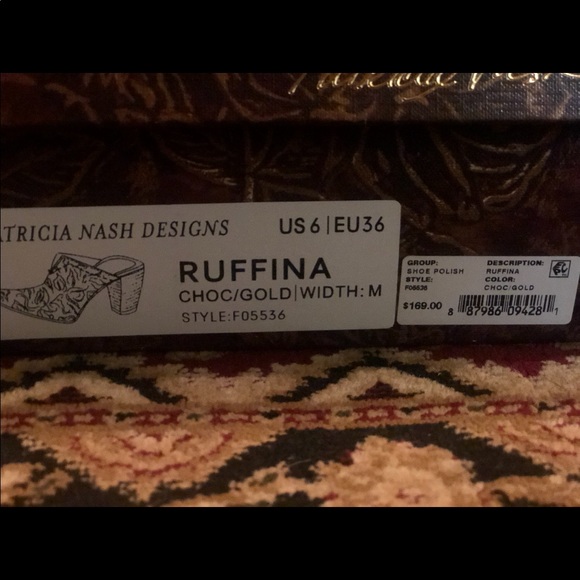 Patricia Nash leather mule heels - Picture 5 of 7